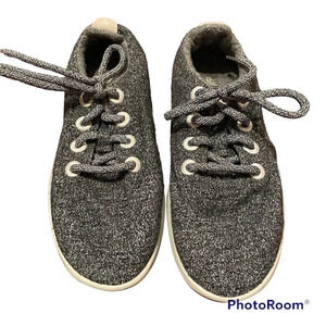 AllBirds womens wool sneakers size 6